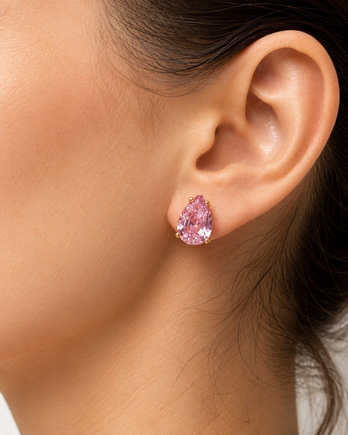 Vergoldete Tropfen Ohrstecker mit rosa Zirkonia | Elegante Damen Ohrringe