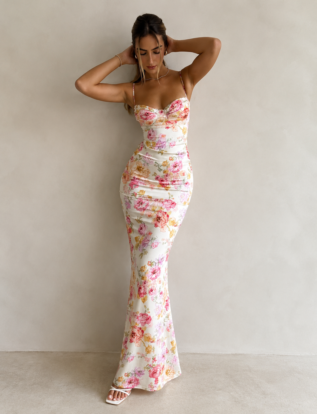 Blumen-Midikleid – Figurbetont