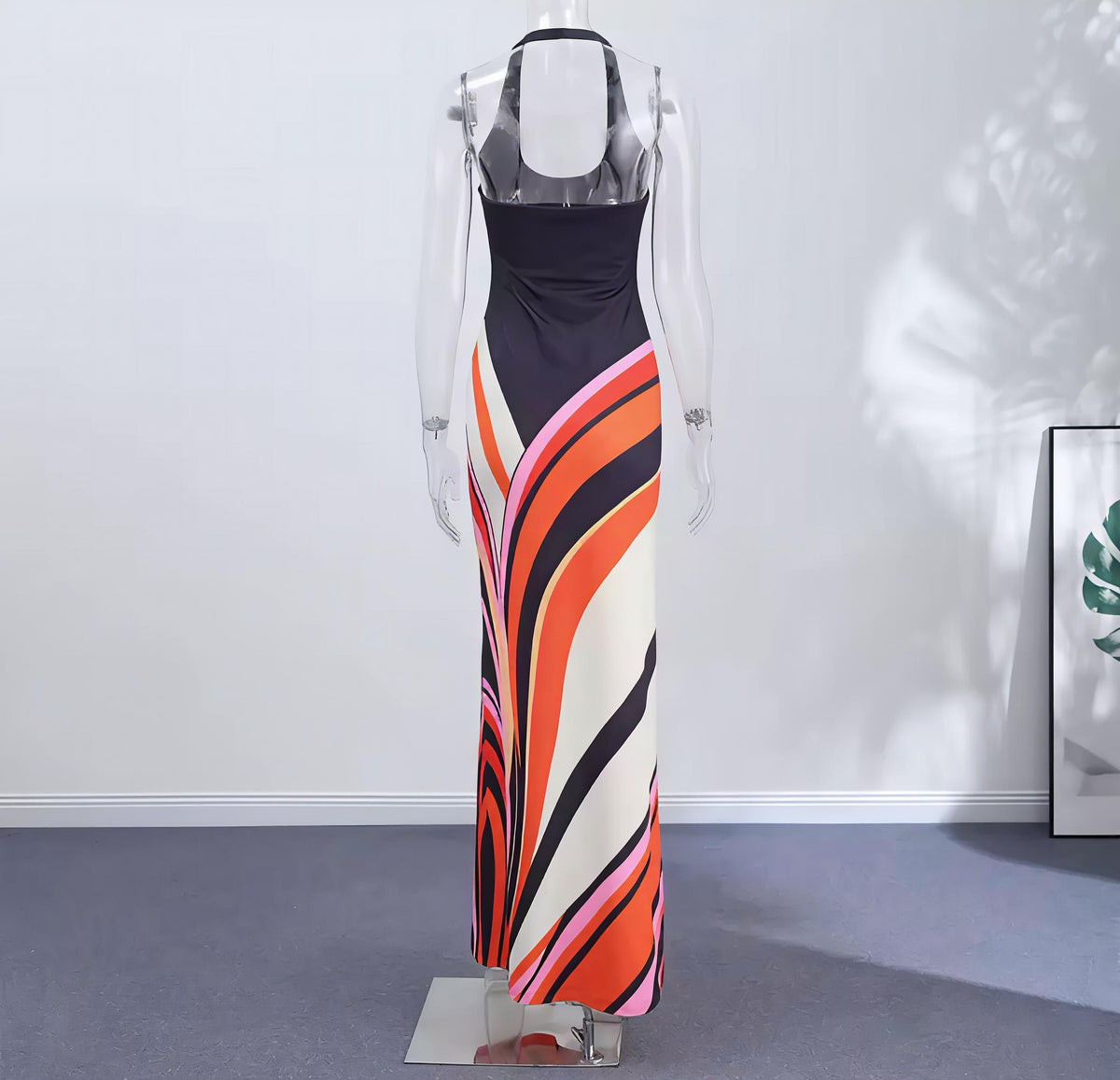 Damen Maxikleid mit Halterneck und Wellenmuster