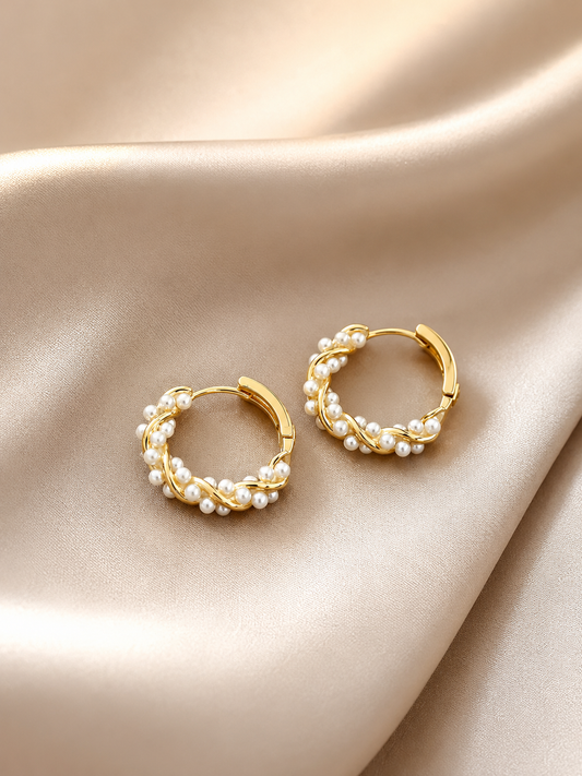 Goldene Perlen-Creolen – Elegante vergoldete Hoop Ohrringe