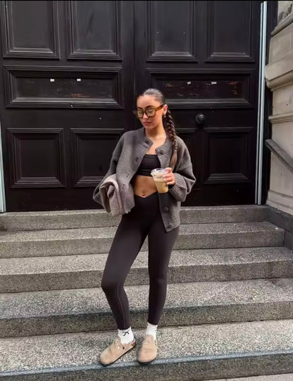 Kuschelige Strickjacke in Beige