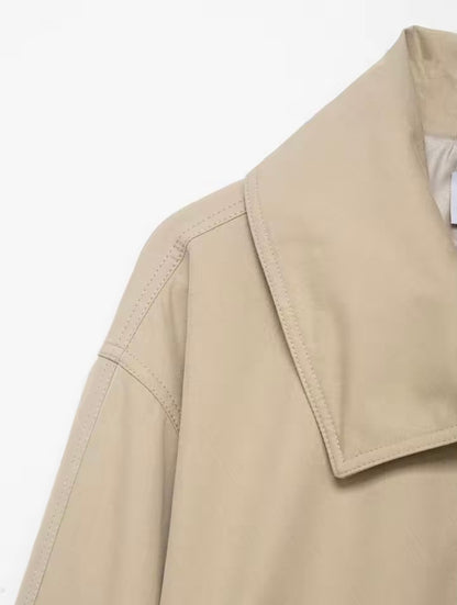 Oversize-Jacke in beige mit Taillengürtel
