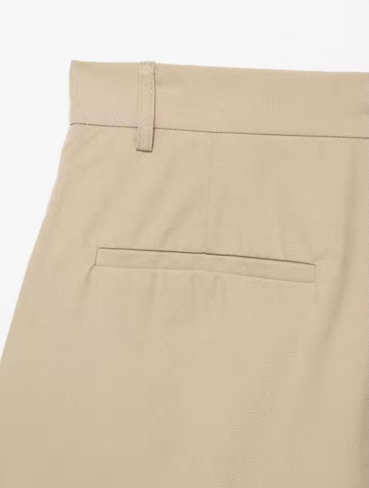 Oversize-Jacke in beige mit Taillengürtel