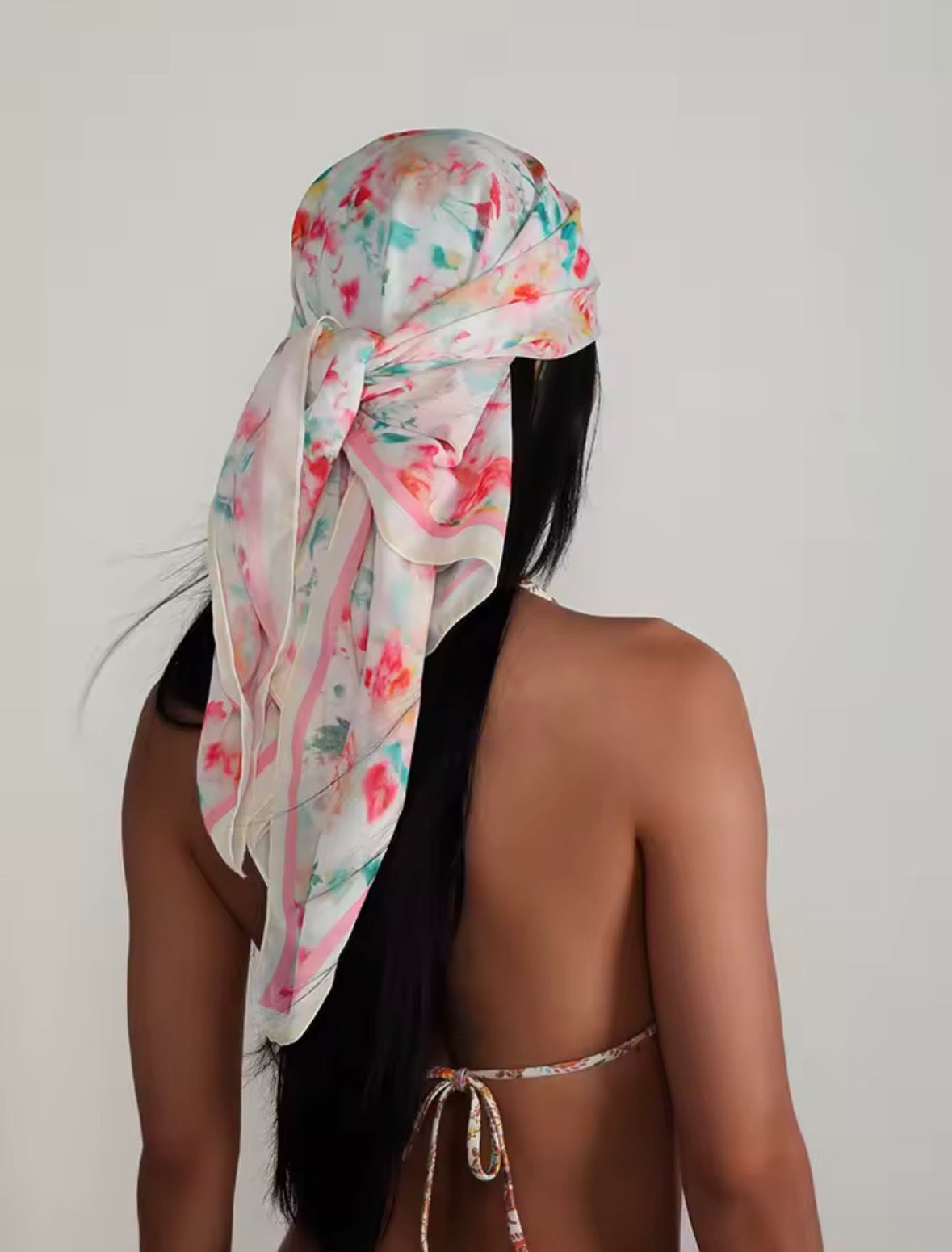 Stylisches Damen Tuch – Dein All-in-One Accessoire