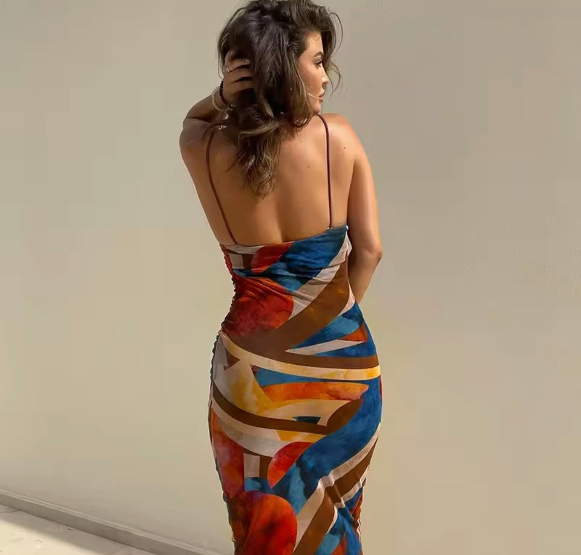 Color Art Maxi Dress – Bunter Hingucker für Sommernächte