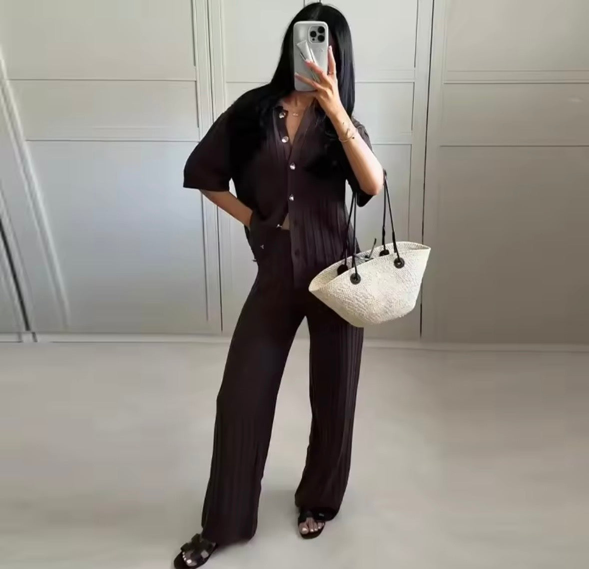 Zweiteiliges Plissee-Set in Braun